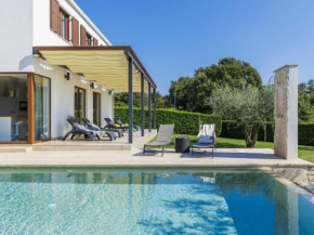Villa Luna Nera by Interhome